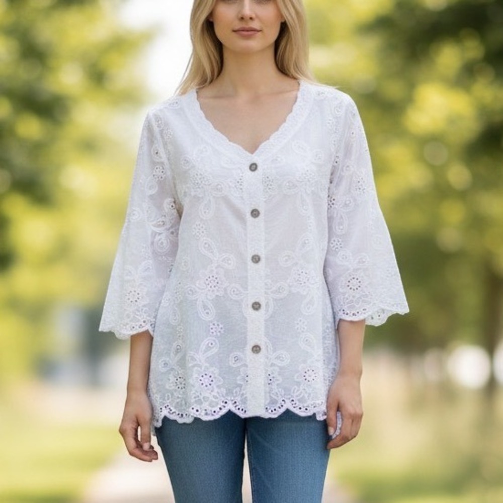 POL Embroidered Eyelet Cotton Top White Women Size One or Fits Most NWOT